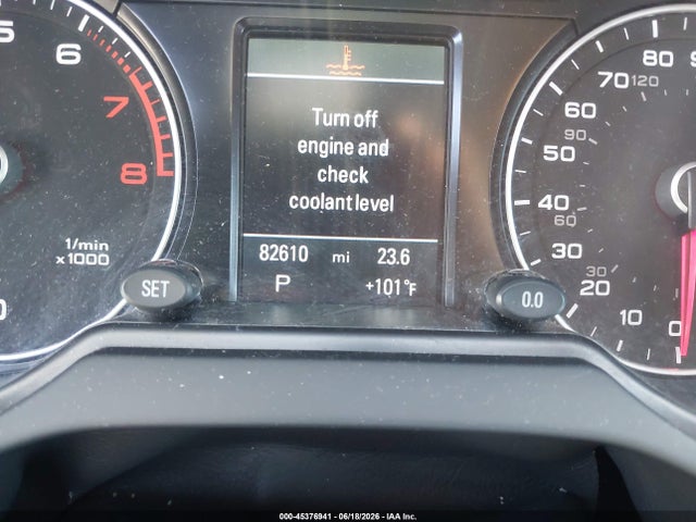 Audi Q5 2.0t Premium 2017 WA1M2AFP8HA062008 Image 16