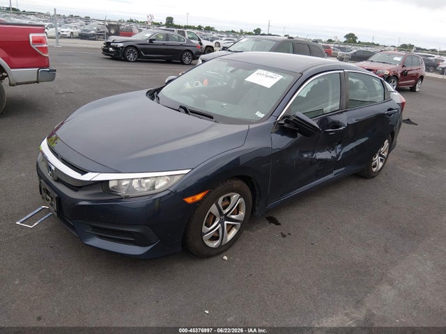 Продаж на аукціоні авто 2018 Honda Civic Lx, vin: 19XFC2F58JE200326, номер лоту: 45376997