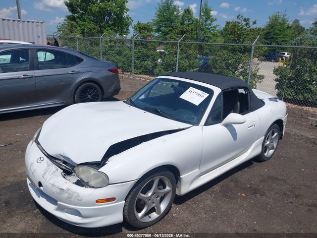 Продаж на аукціоні авто 2003 Mazda Mx-5 Miata Cloth/ls/se/shinsen, vin: JM1NB353330300608, номер лоту: 45377050