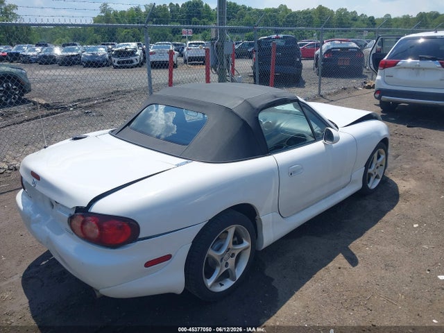 Продаж на аукціоні авто 2003 Mazda Mx-5 Miata Cloth/ls/se/shinsen, vin: JM1NB353330300608, номер лоту: 45377050