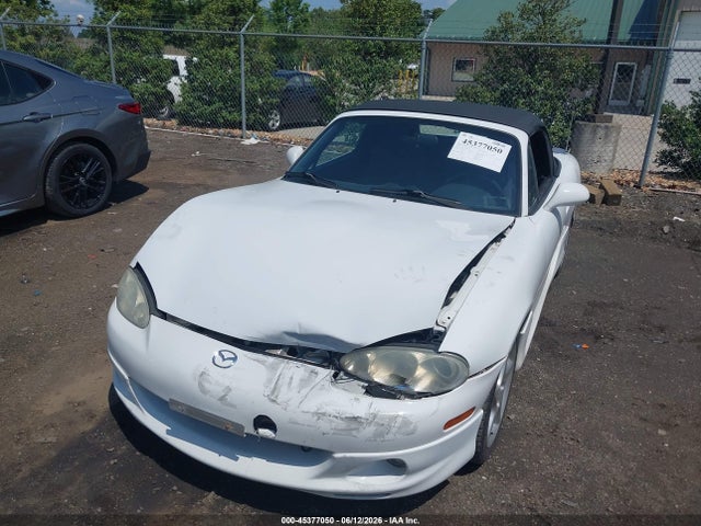 Продаж на аукціоні авто 2003 Mazda Mx-5 Miata Cloth/ls/se/shinsen, vin: JM1NB353330300608, номер лоту: 45377050
