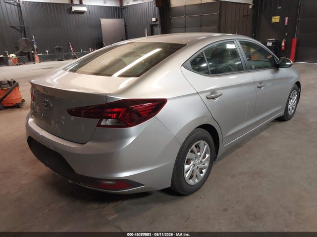 Hyundai ELANTRA SE 2020 5NPD74LF3LH613287 Image 4