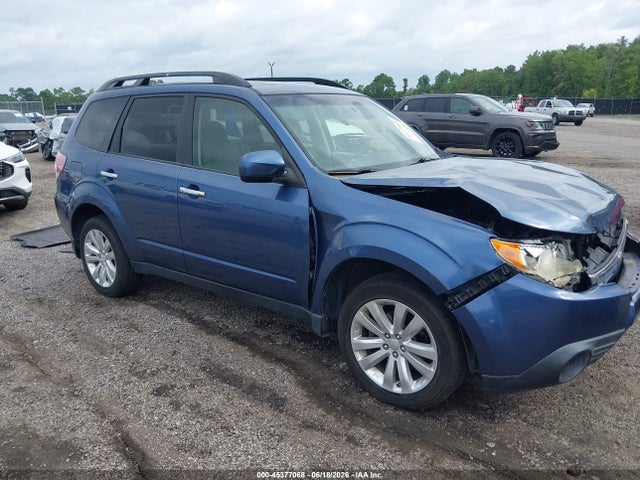 Продаж на аукціоні авто 2013 Subaru Forester 2.5x Premium, vin: JF2SHADCXDH435600, номер лоту: 45377068
