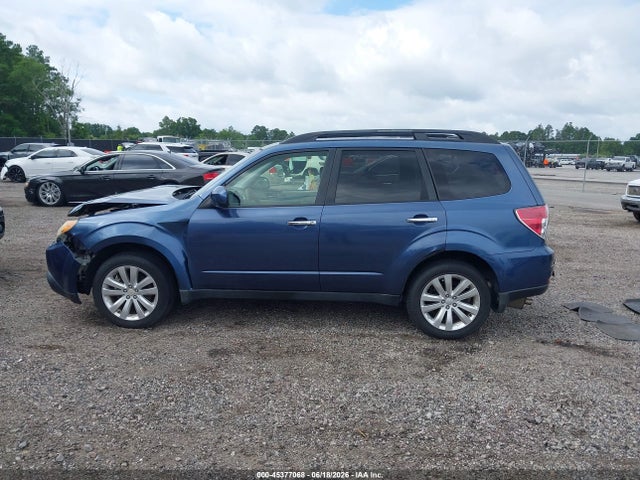 Продаж на аукціоні авто 2013 Subaru Forester 2.5x Premium, vin: JF2SHADCXDH435600, номер лоту: 45377068