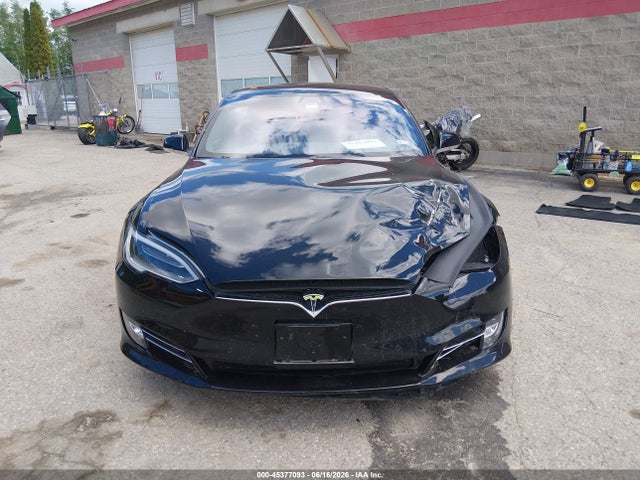 Tesla Model S 60/75 2017 5YJSA1E12HF186277 Image 12