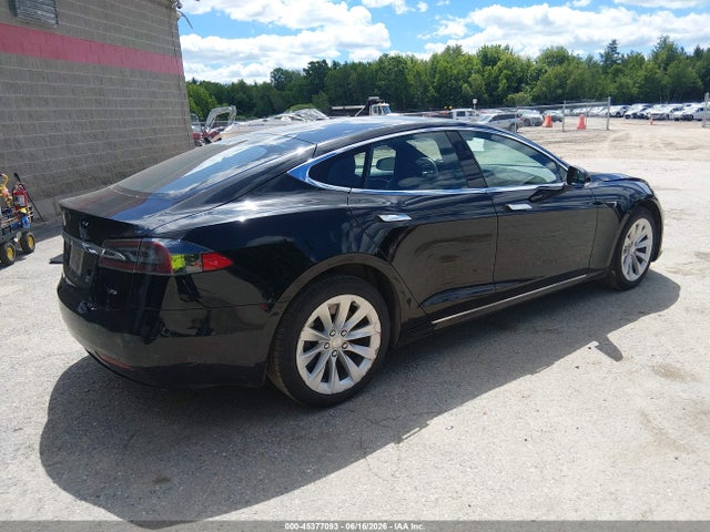 Tesla Model S 60/75 2017 5YJSA1E12HF186277 Image 4