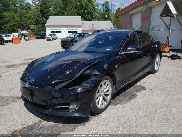 Tesla Model S 60/75 2017 5YJSA1E12HF186277 Image 6