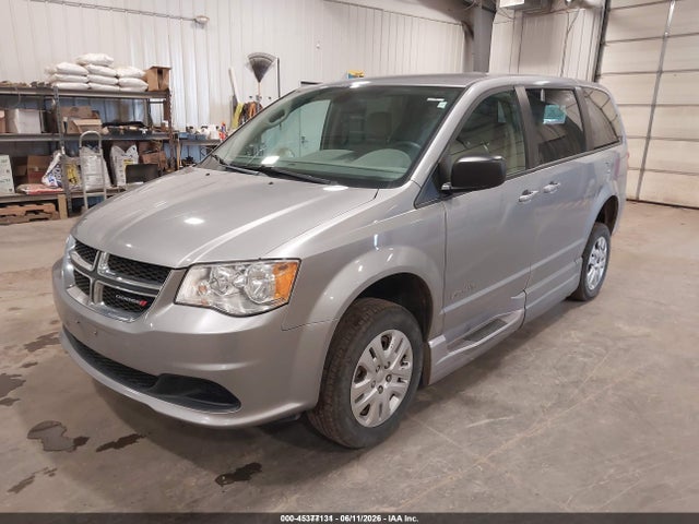 2C7WDGBG9JR357074 Dodge Grand Caravan Se