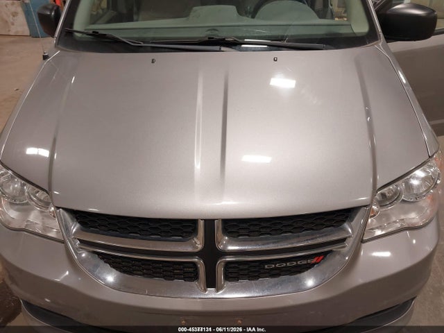 2C7WDGBG9JR357074 Dodge Grand Caravan Se