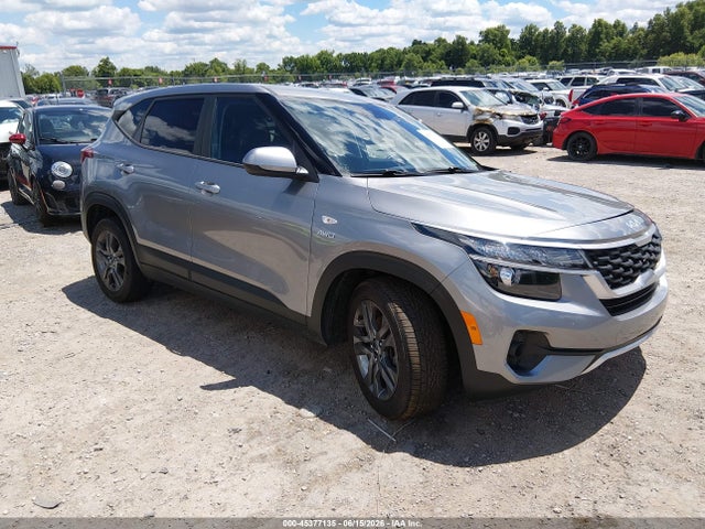 Aukcja sprzedaży 2023 Kia Seltos Lx, vin: KNDEPCAAXP7424409, numer aukcji: 45377135