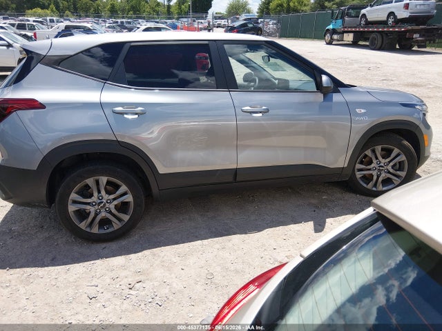 Продажа на аукционе авто 2023 Kia Seltos Lx, vin: KNDEPCAAXP7424409, номер лота: 45377135