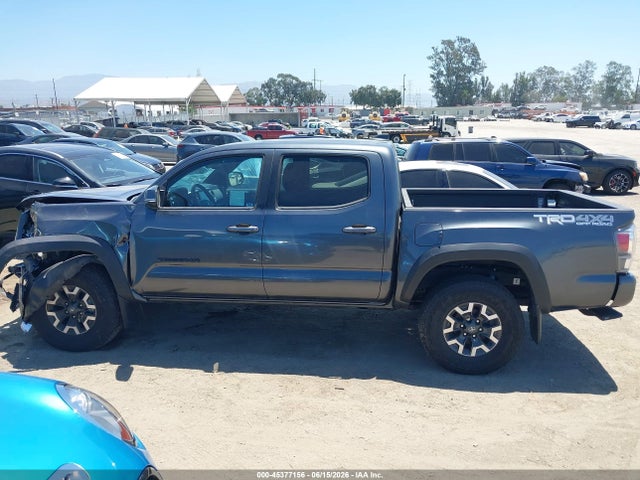 3TMCZ5AN9NM525072 Toyota Tacoma Trd Off Road
