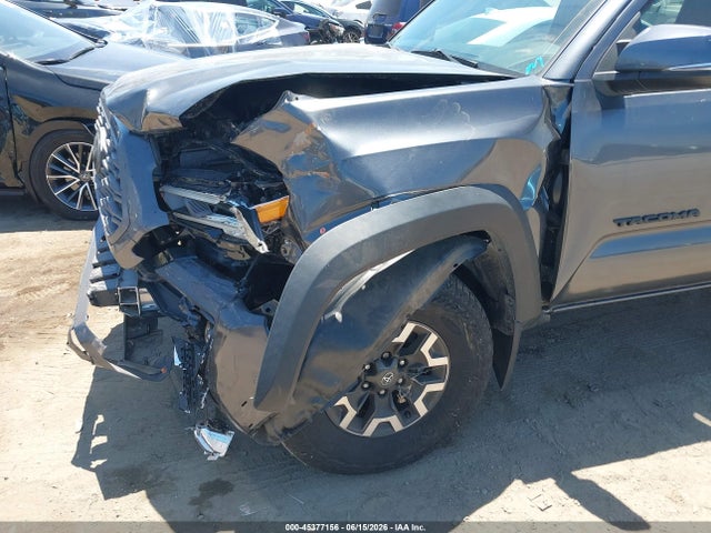 3TMCZ5AN9NM525072 Toyota Tacoma Trd Off Road