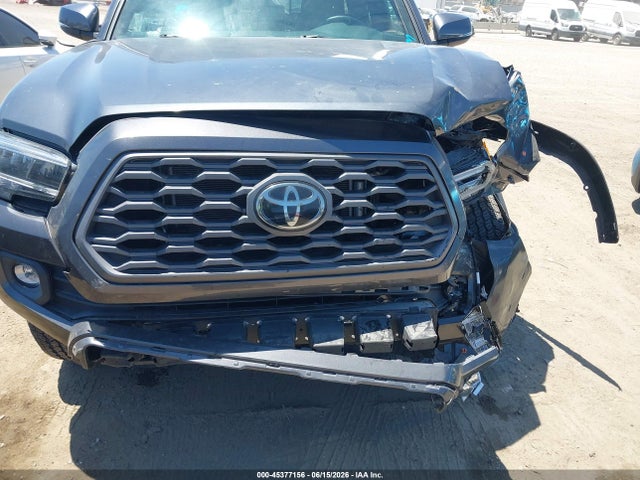 3TMCZ5AN9NM525072 Toyota Tacoma Trd Off Road