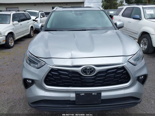 45377192 :رقم المزاد ، 5TDKDRAH3RS050617 vin ، 2024 Toyota Highlander Xle مزاد بيع