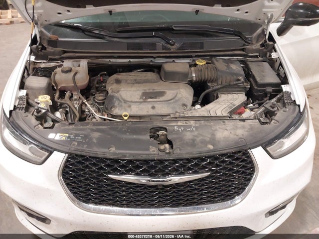 2C4RC1BGXRR112709 Chrysler Pacifica Touring L