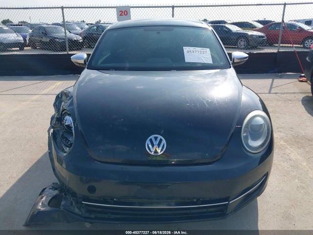 45377227 :رقم المزاد ، 3VW4S7AT8DM685426 vin ، 2013 Volkswagen Beetle 2.0t Fender Edition/2.0t Turbo/r-line مزاد بيع
