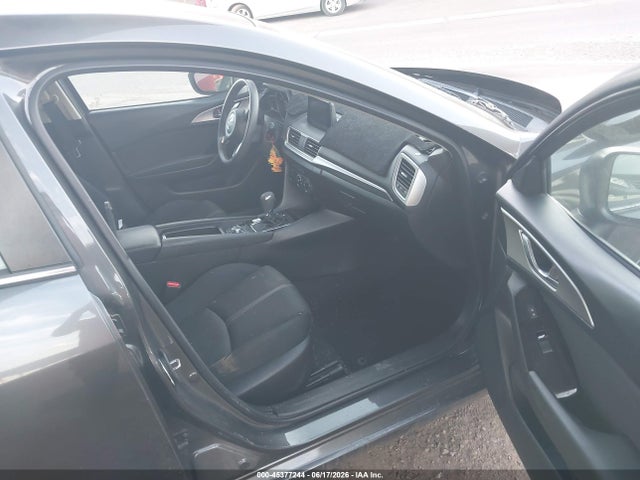 45377244 :رقم المزاد ، 3MZBN1U72HM105426 vin ، 2017 Mazda Mazda3 Sport مزاد بيع
