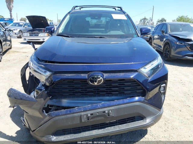 2T3C1RFVXSW406593 Toyota Rav4 Xle Premium