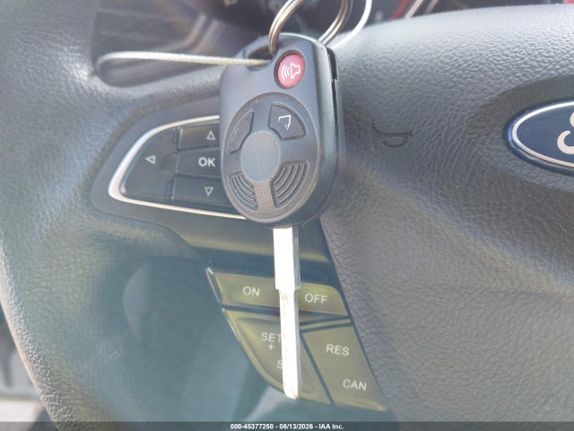 Продажа на аукционе авто 2018 Ford Escape Se, vin: 1FMCU0GD3JUD20364, номер лота: 45377250