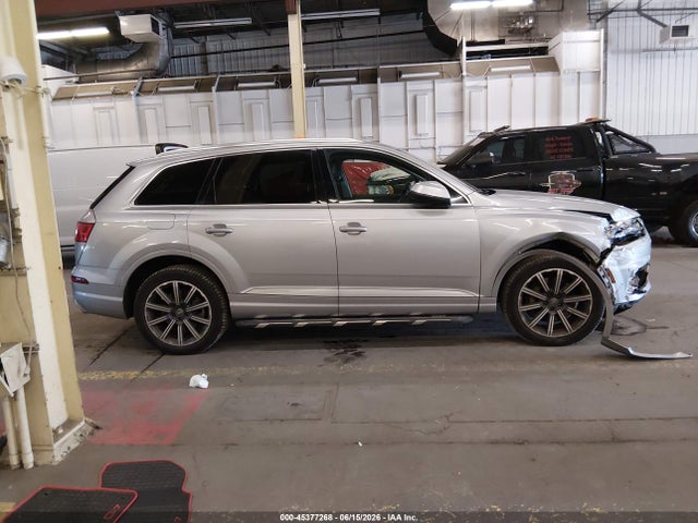 2017 Audi Q7 3.0t Premium მანქანა იყიდება აუქციონზე, vin: WA1LAAF79HD002896, აუქციონის ნომერი: 45377268