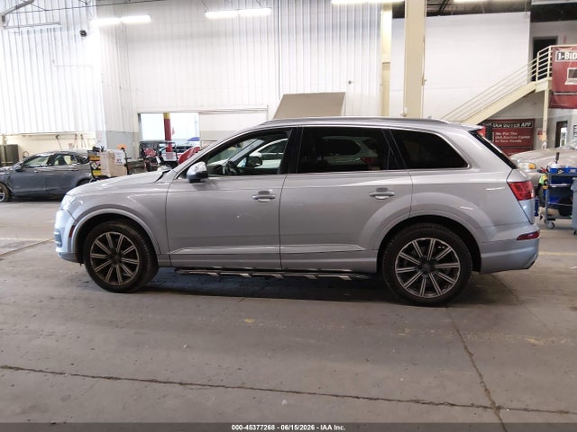 2017 Audi Q7 3.0t Premium მანქანა იყიდება აუქციონზე, vin: WA1LAAF79HD002896, აუქციონის ნომერი: 45377268