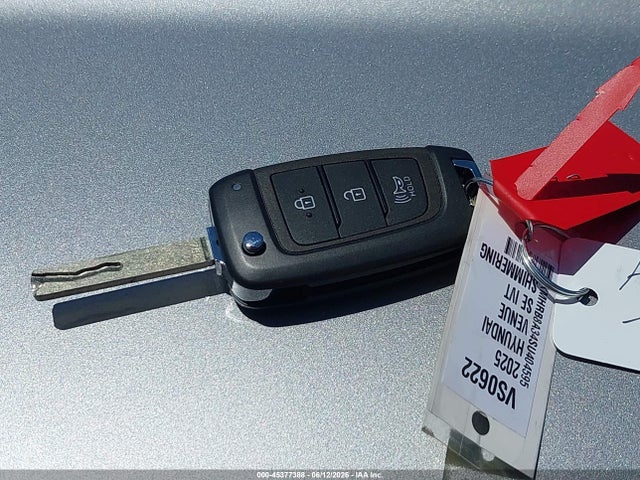2025 Hyundai Venue Se მანქანა იყიდება აუქციონზე, vin: KMHRB8A34SU404595, აუქციონის ნომერი: 45377388
