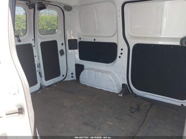 3N6CM0KN6FK730813 Nissan Nv200 S