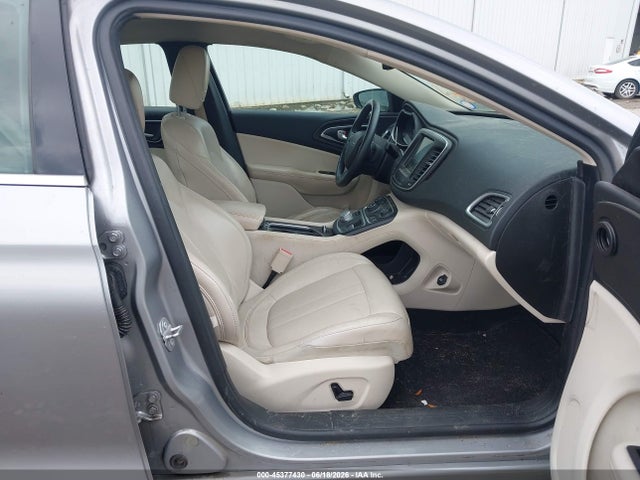 Продаж на аукціоні авто 2017 Chrysler 200 Limited Platinum, vin: 1C3CCCABXHN505262, номер лоту: 45377430