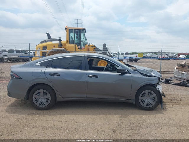2026 Nissan Sentra S მანქანა იყიდება აუქციონზე, vin: 3N1AB9BVXTY261323, აუქციონის ნომერი: 45377593