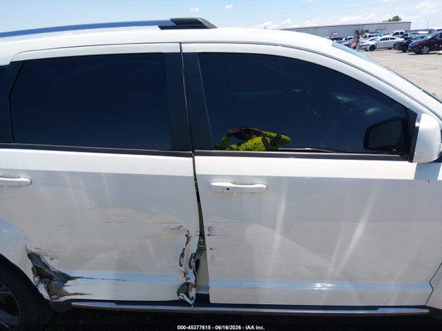 45377615 :رقم المزاد ، 3C4PDCGB1LT201196 vin ، 2020 Dodge Journey Crossroad مزاد بيع