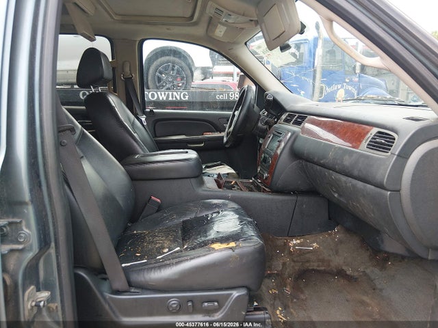 45377616 :رقم المزاد ، 1GNFC33J59R176419 vin ، 2009 Chevrolet Tahoe Ltz مزاد بيع
