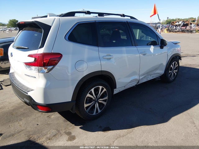 Subaru Forester Limited 2021 JF2SKAUC1MH548062 Image 4