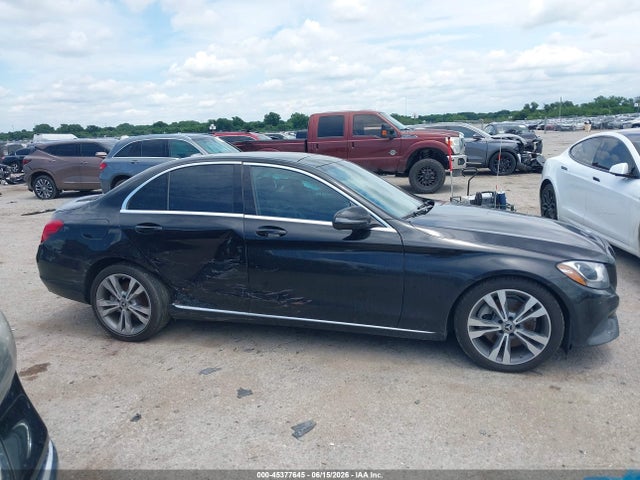 45377645 :رقم المزاد ، WDDWF4JB9JR419788 vin ، 2018 Mercedes-benz C 300 مزاد بيع