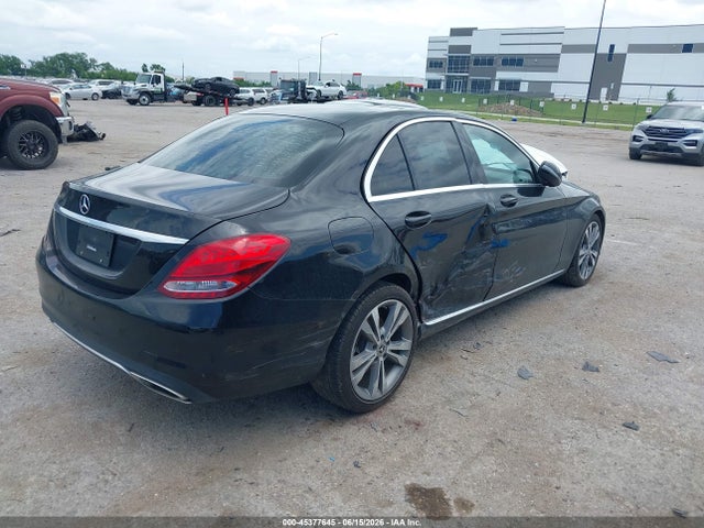 45377645 :رقم المزاد ، WDDWF4JB9JR419788 vin ، 2018 Mercedes-benz C 300 مزاد بيع