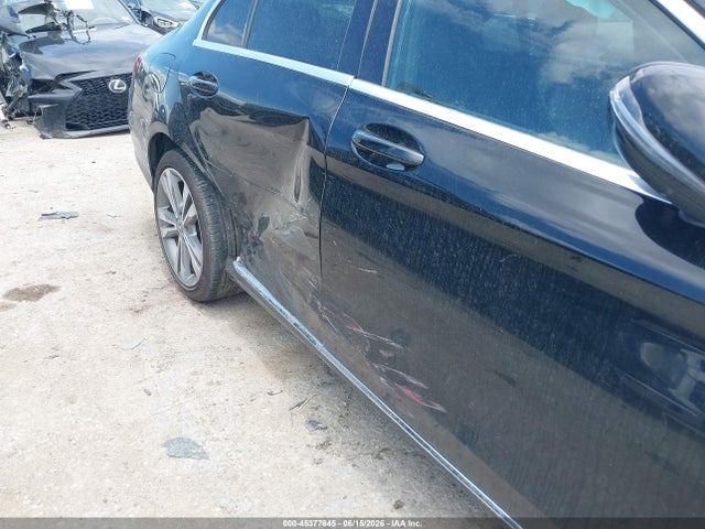45377645 :رقم المزاد ، WDDWF4JB9JR419788 vin ، 2018 Mercedes-benz C 300 مزاد بيع