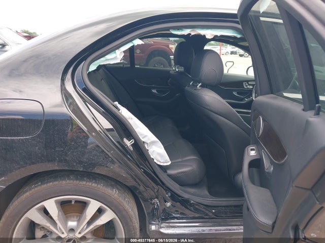 45377645 :رقم المزاد ، WDDWF4JB9JR419788 vin ، 2018 Mercedes-benz C 300 مزاد بيع