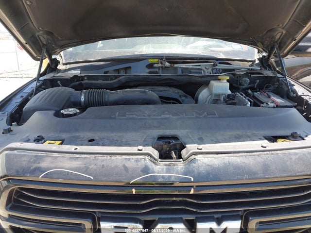 1C6RREFT2KN523027 RAM 1500 Big Horn/lone Star 4x2 5&#039;7 Box