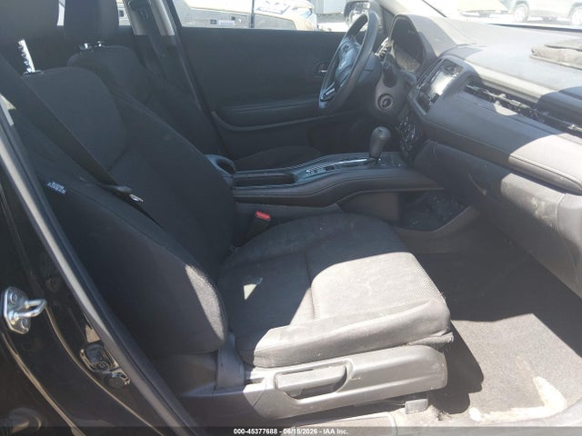 Продажа на аукционе авто 2017 Honda Hr-v Lx, vin: 3CZRU6H30HM700777, номер лота: 45377688