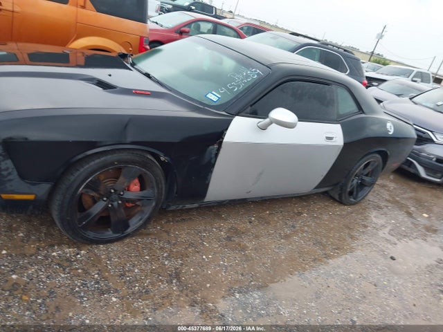 Auction sale of the 2010 Dodge Challenger Srt8, vin: 2B3CJ7DWXAH131498, lot number: 45377689