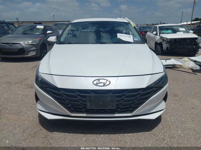 Продажа на аукционе авто 2022 Hyundai Elantra Sel, vin: 5NPLM4AG9NH063516, номер лота: 45377730