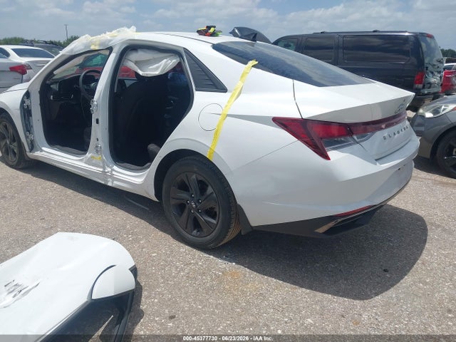 Продажа на аукционе авто 2022 Hyundai Elantra Sel, vin: 5NPLM4AG9NH063516, номер лота: 45377730