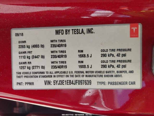Tesla Model 3 Long Range/performance 2018 5YJ3E1EB4JF097639 Image 9