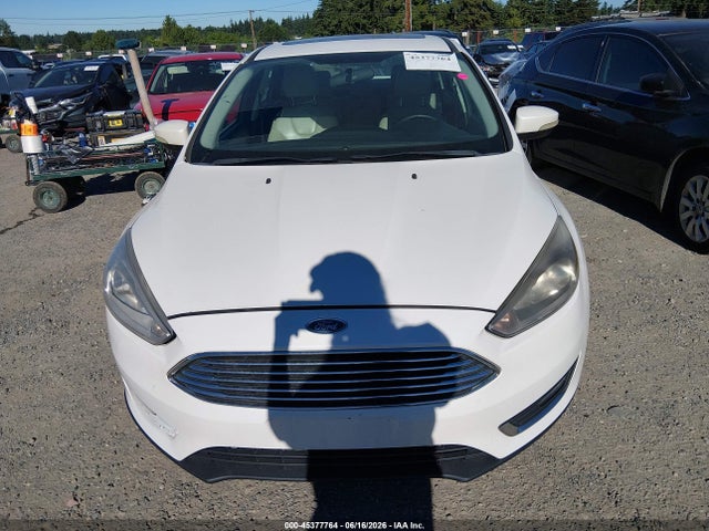 Ford Focus Titanium 2018 1FADP3J20JL314381 Image 12