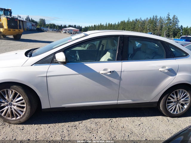 Ford Focus Titanium 2018 1FADP3J20JL314381 Image 14