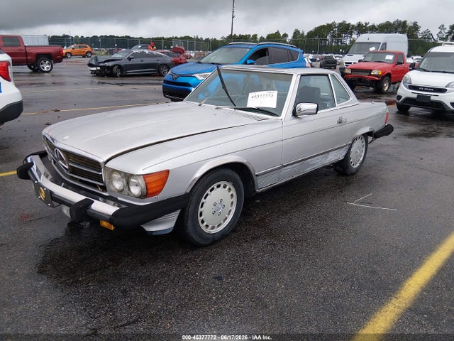 45377772 :رقم المزاد ، WDBBA48D6GA042907 vin ، 1986 Mercedes-benz 560 Sl مزاد بيع