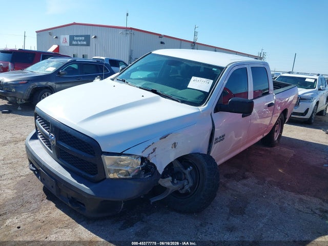 45377775 :رقم المزاد ، 1C6RR7KG6JS266829 vin ، 2018 Ram 1500 Tradesman  4x4 5'7 Box مزاد بيع