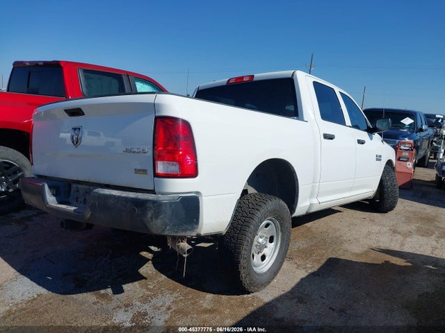 45377775 :رقم المزاد ، 1C6RR7KG6JS266829 vin ، 2018 Ram 1500 Tradesman  4x4 5'7 Box مزاد بيع
