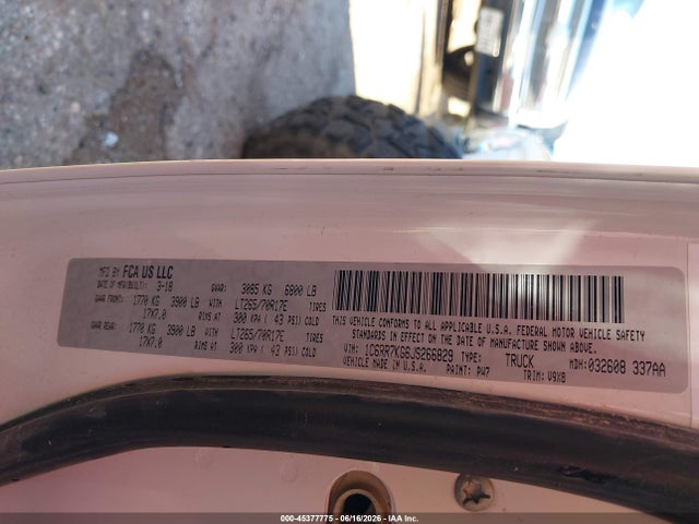45377775 :رقم المزاد ، 1C6RR7KG6JS266829 vin ، 2018 Ram 1500 Tradesman  4x4 5'7 Box مزاد بيع