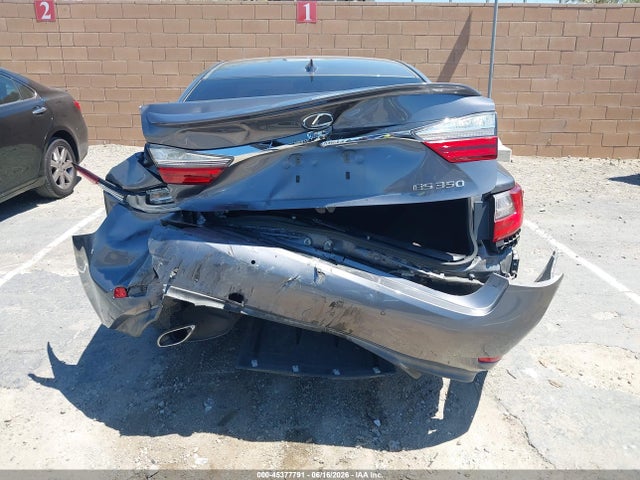 Lexus ES 350 2016 JTHBK1GG7G2213021 Image 16